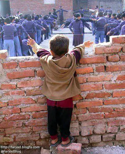 کودکانی که رفتن به مدرسه براشون یه آرزو شده فراموششون نکنیم